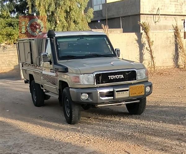 Toyota Land Cruiser 70 Pickup 2012 for sale in Iraq - Diala